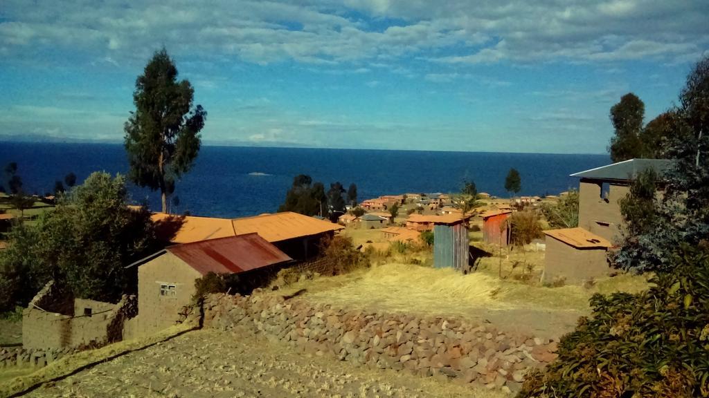 Отель Casa Titicaca Amantani Окосуйо Экстерьер фото